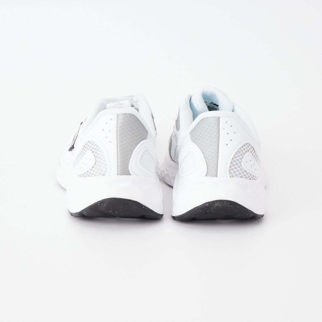 new balance [ニューバランス] フレッシュフォーム アリシV4 [WARISTT4] WHITE