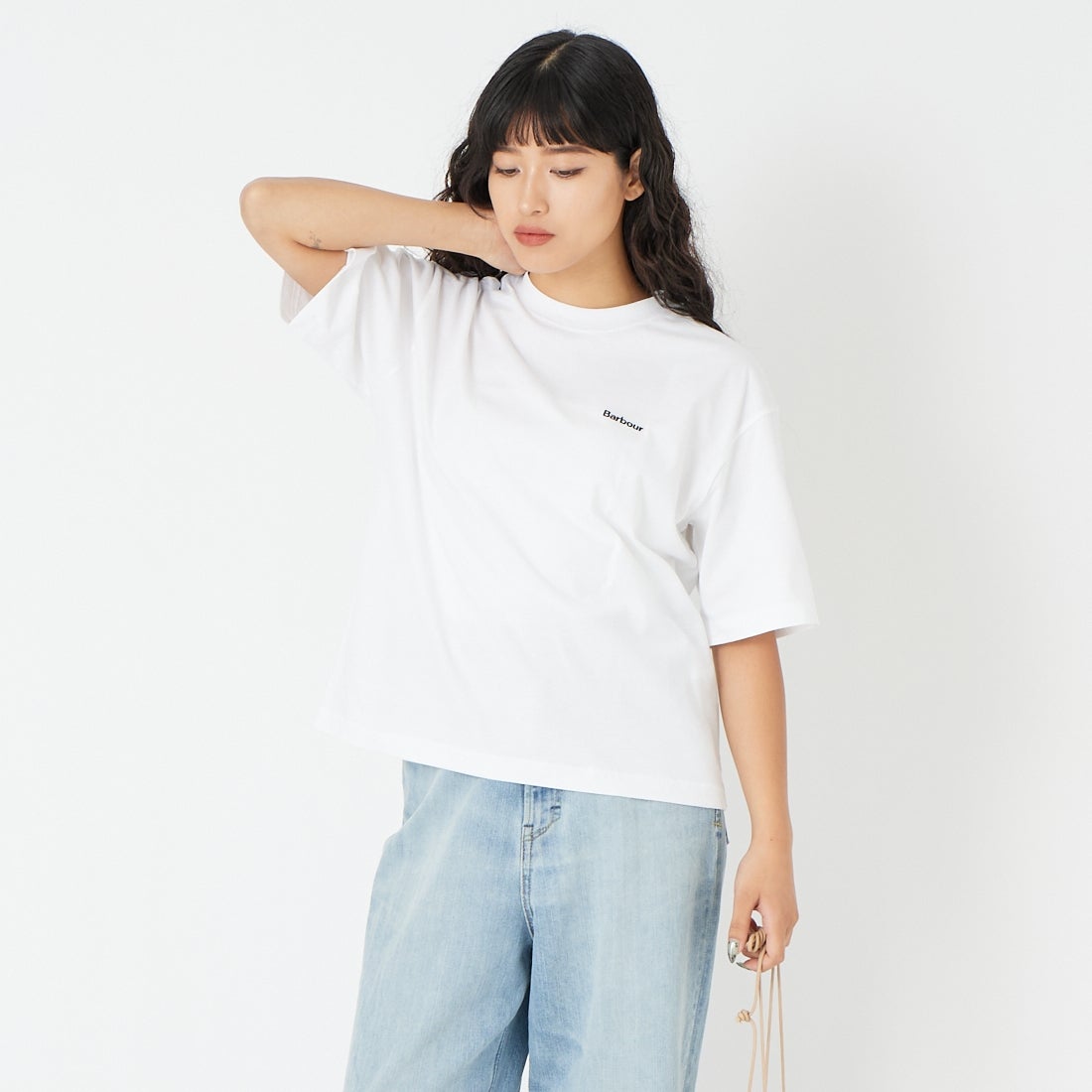 Barbour [バブアー] マージョリー ロゴ刺繍Tシャツ [LTS0707] WH11 &&モデル身長：162cm 着用サイズ：S&&