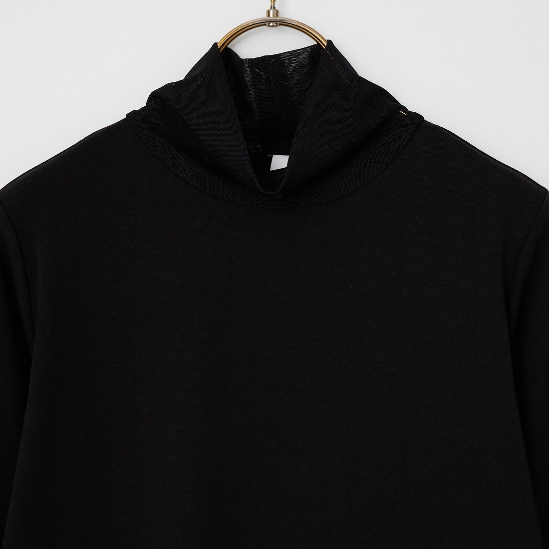 DIGNITE COLLIER [ディニテコリエ] チュール切替ハイネックカットソー [80990220] 004 ﾌﾞﾗｯｸ