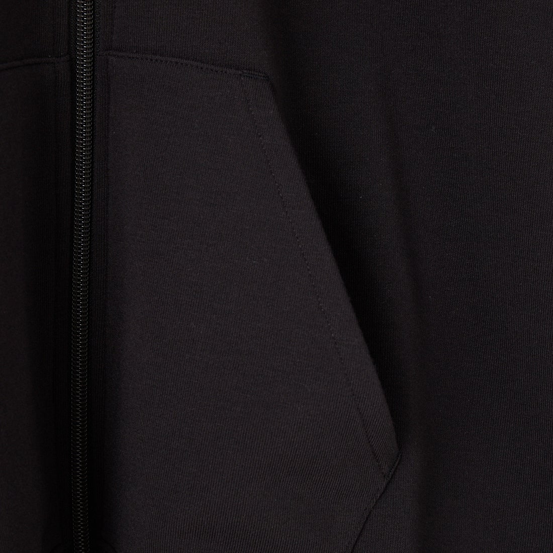 SY32 [エスワイサーティトゥ] ベーシックボックスロゴ ジップフーディ [32-26SN1-26] BLACK