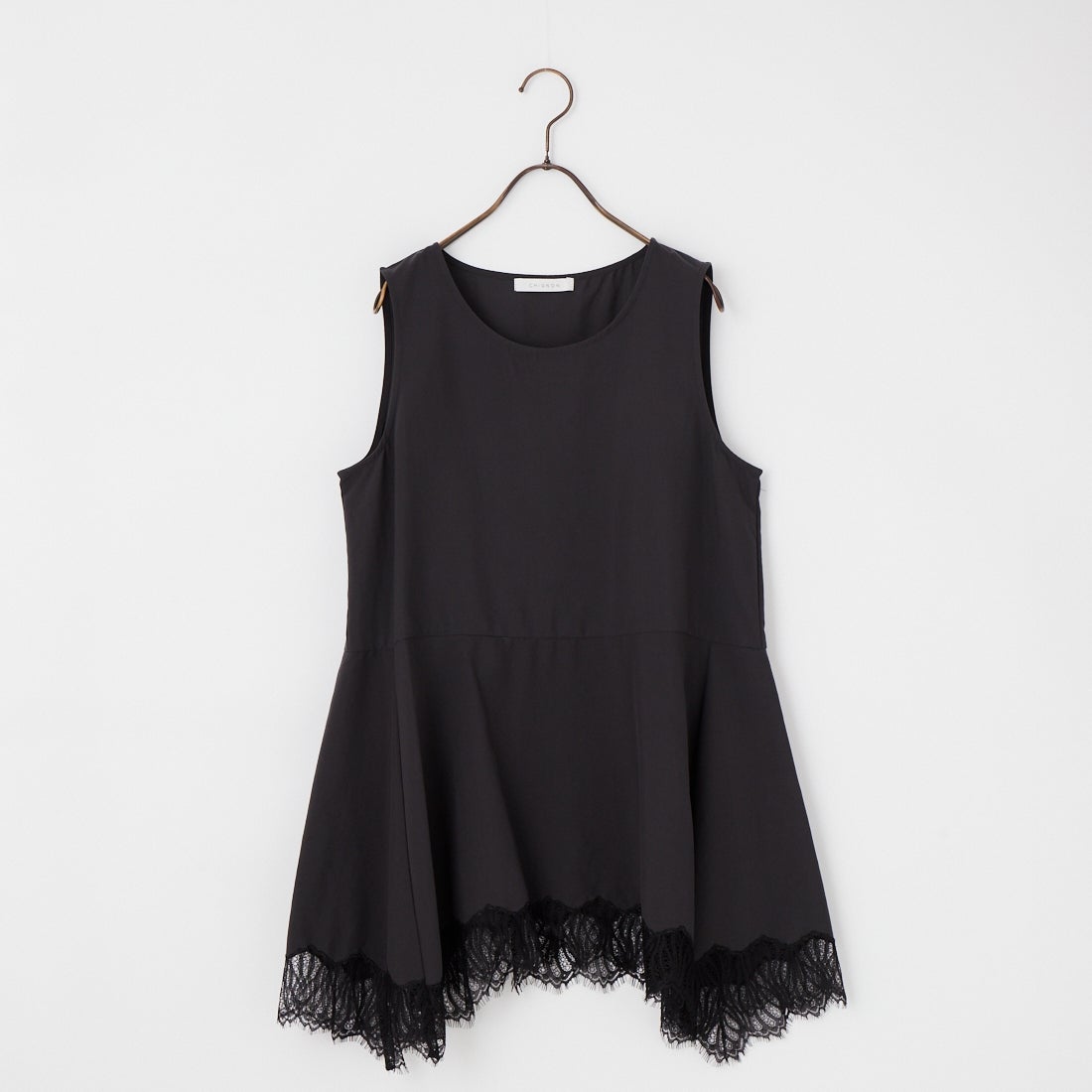 CHIGNON [シニヨン] ヘムレースサテンタンクトップ [1561-061NH] BLACK