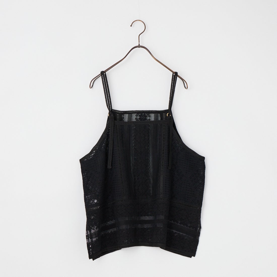 CHIGNON [シニヨン] パッチワークレースキャミソール [1861-050BZ] BLACK