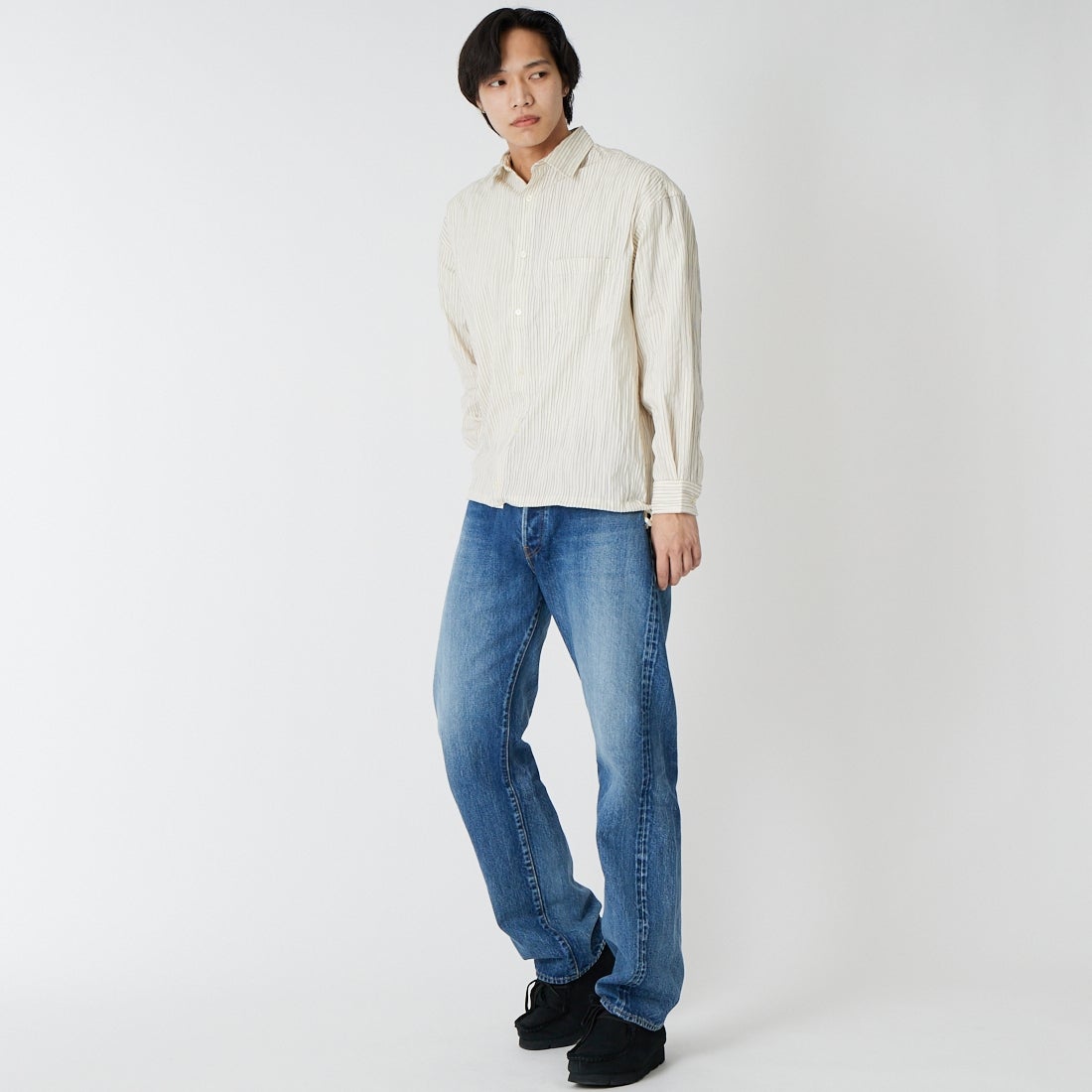 SLICK [スリック] ピンストライプタックジャガード ドローストリングシャツ [5120223] 900 WHITE &&モデル身長：179cm 着用サイズ：1&&