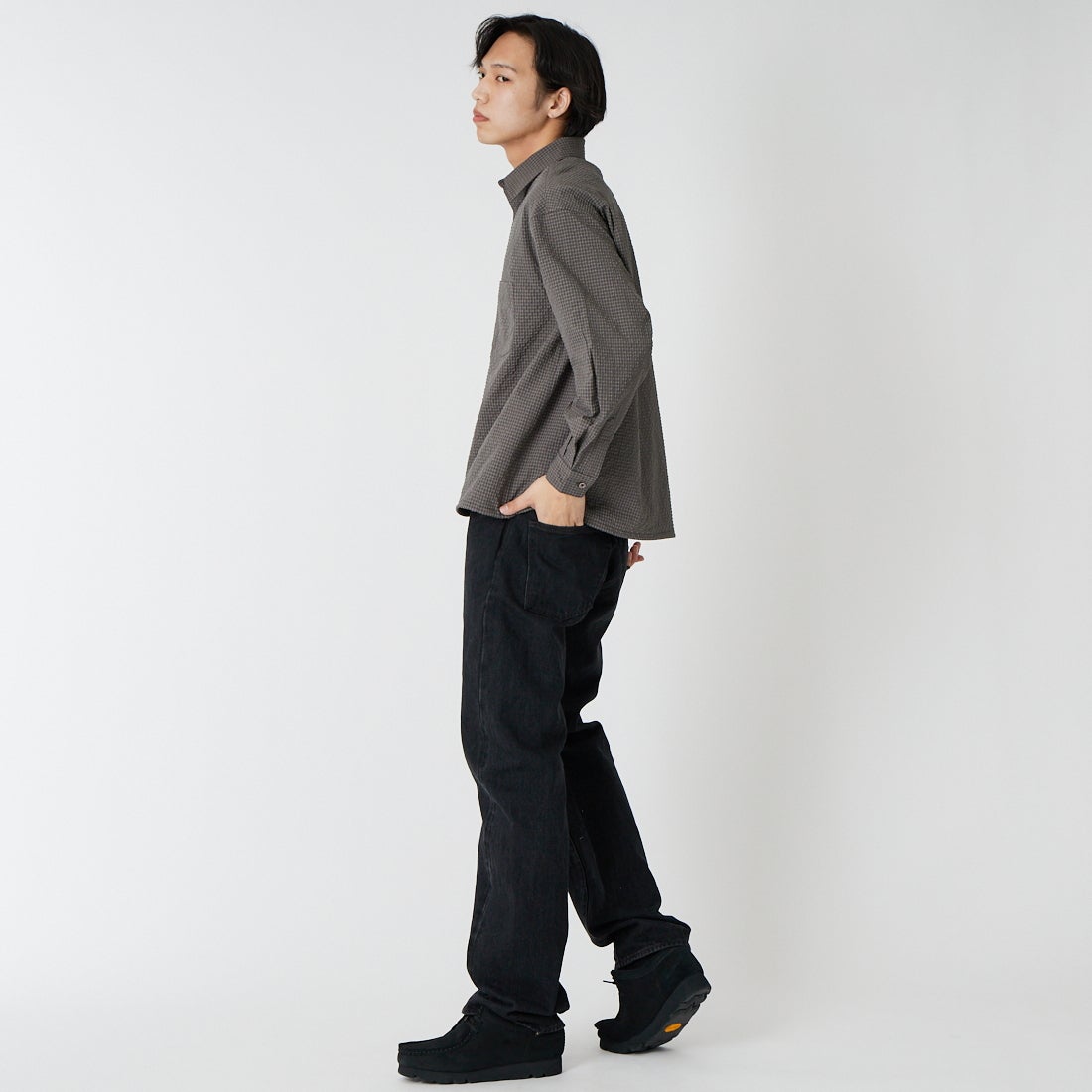 SLICK [スリック] シアサッカーギンガムチェック ドローストリングシャツ [5120224] 720 COAL B &&モデル身長：179cm 着用サイズ：1&&