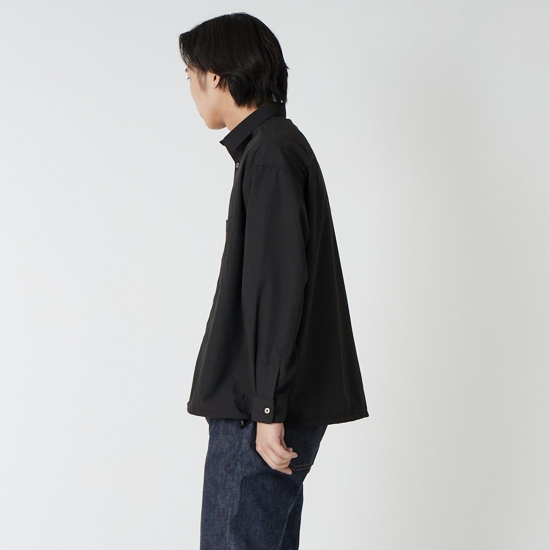 SLICK [スリック] コットンライクブロード ドローストリングシャツ [5121072] 700 BLACK &&モデル身長：179cm 着用サイズ：1&&