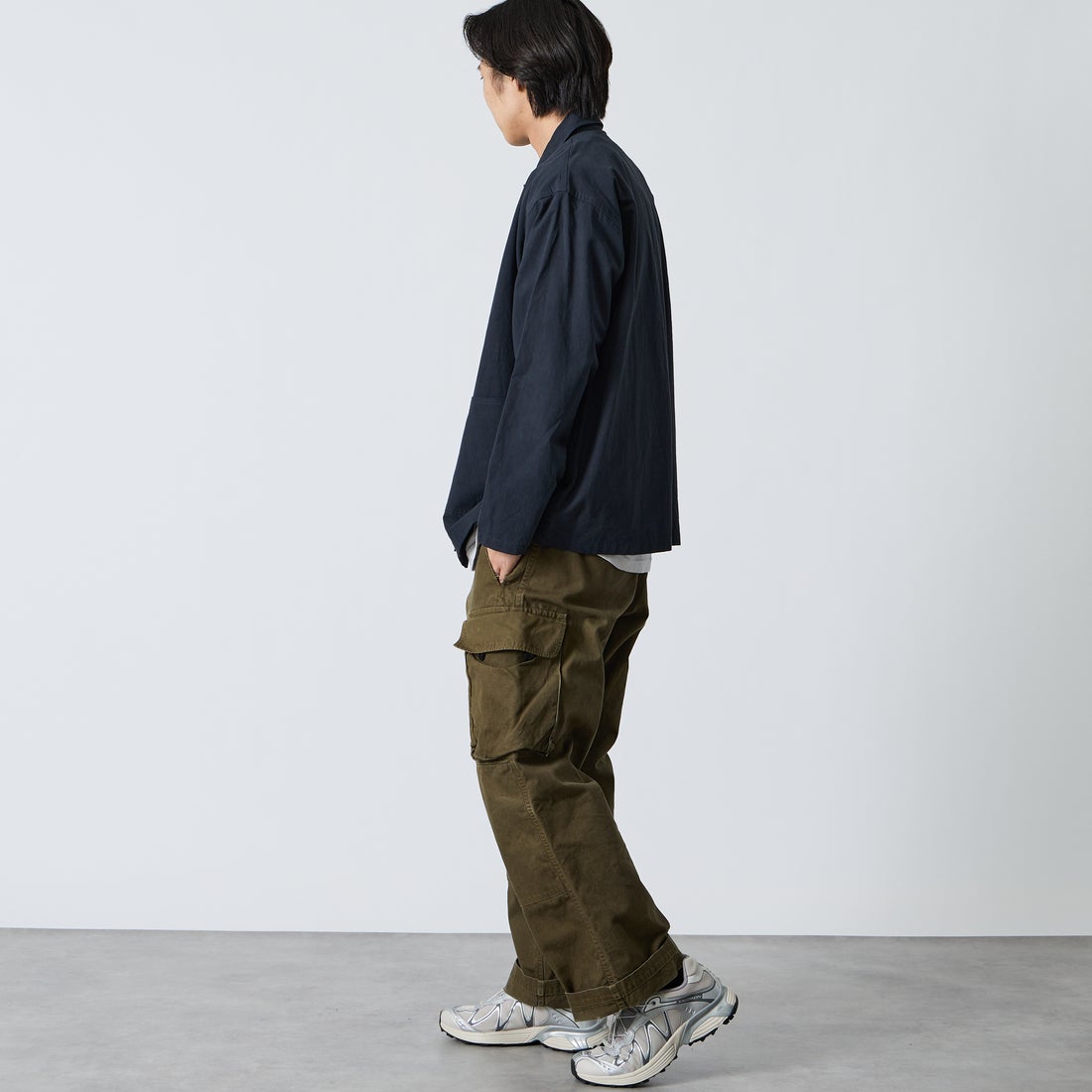 DANTON [ダントン] コットンリネンカバーオールシャツ [DT-B0240WCL] NAVY &&モデル身長：179cm 着用サイズ：42&&