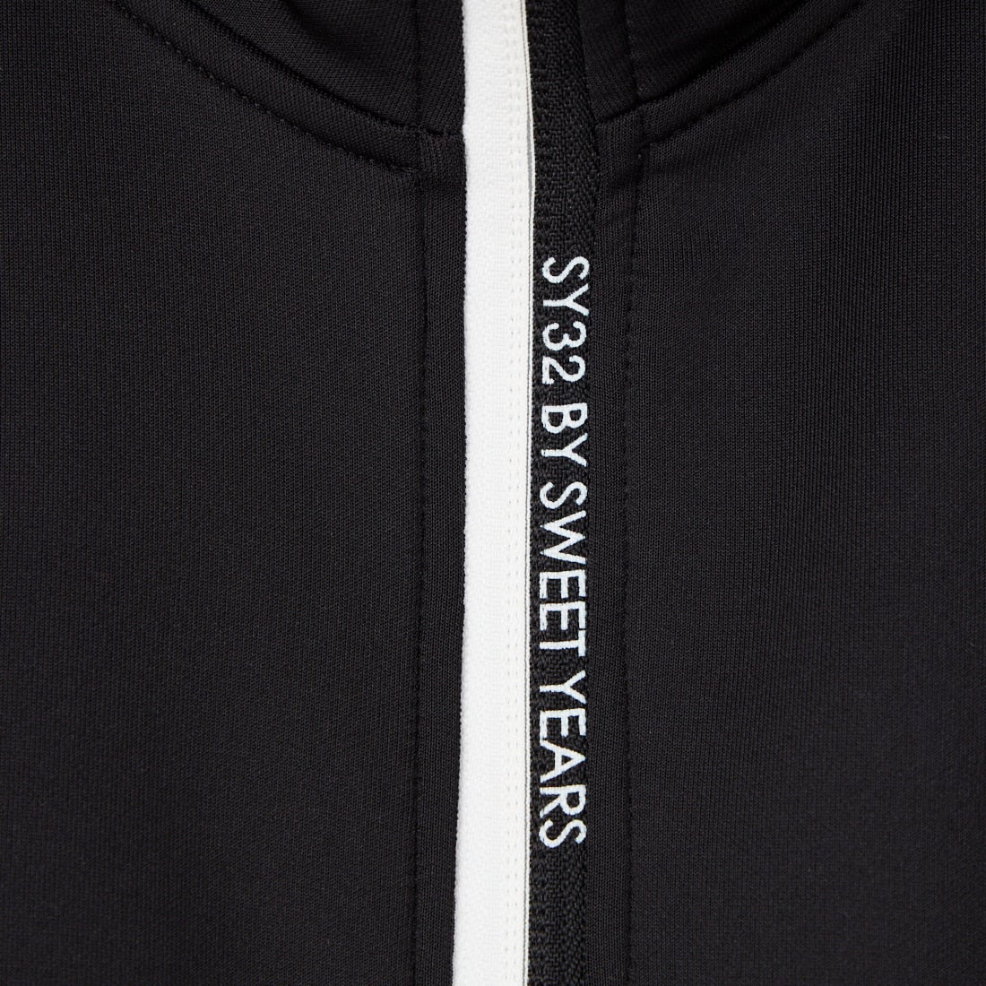 SY32 GOLF [エスワイサーティトゥ ゴルフ] ダブルニットハーフスリーブジップシャツ [SYG-26S1-08] BLACK