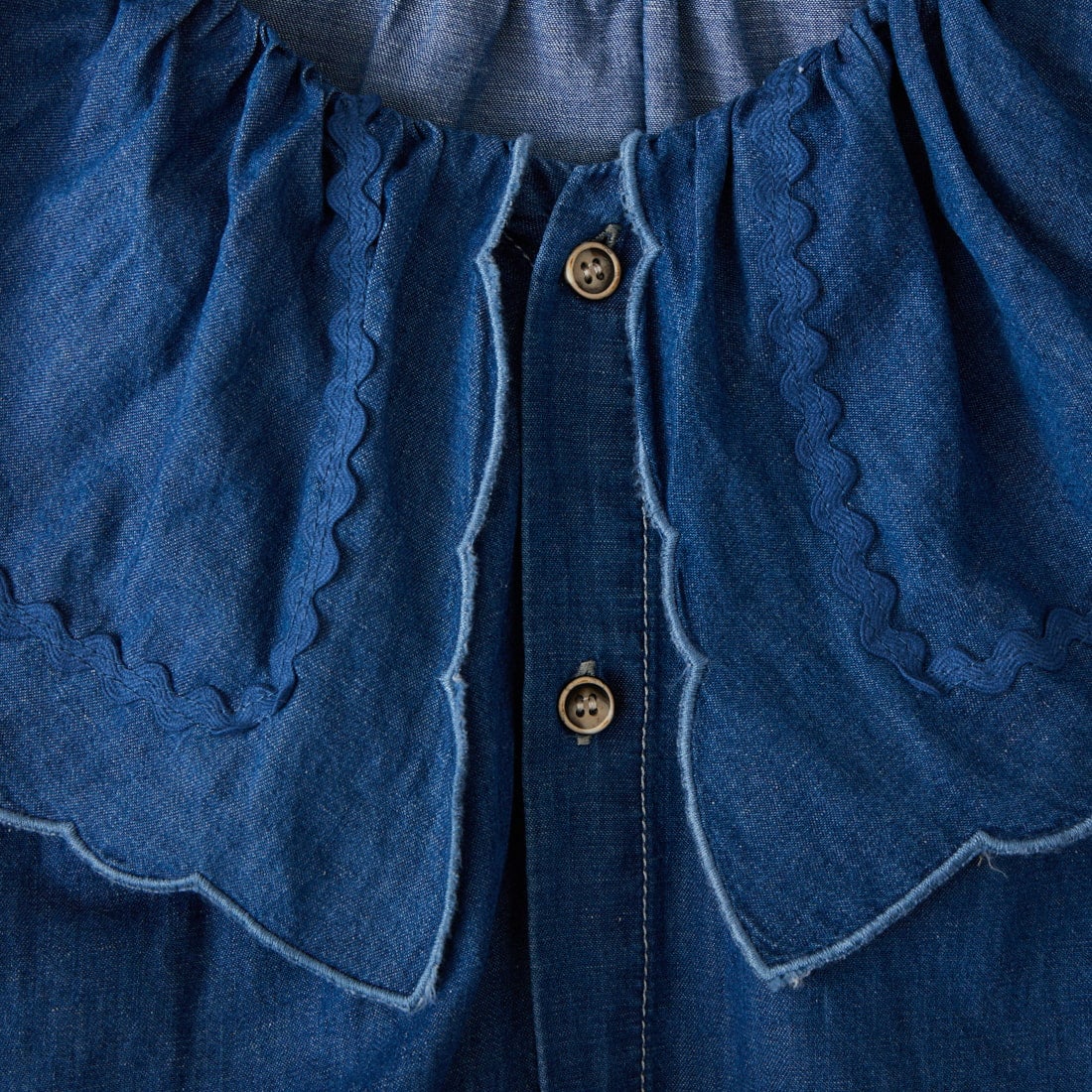 ESTROISLOSE [エストゥロワルーズ] 綿麻ライトオンスデニム 衿刺繍ブラウス [EB26103] 75 BLUE