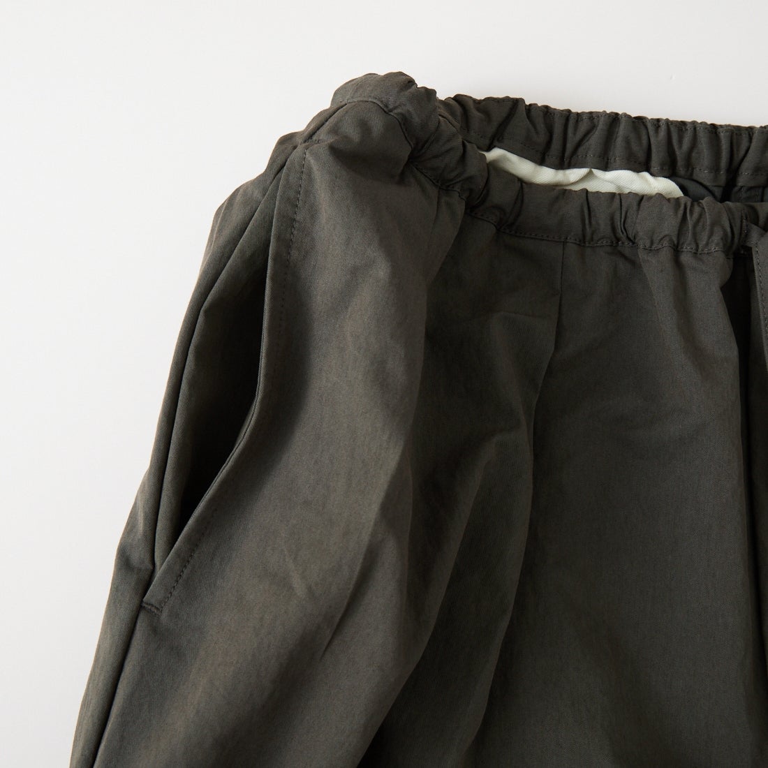 ORCIVAL [オーシバル] コットンナイロンツイル ワイドイージーパンツ [OR-E0282HCW] CHARCOAL