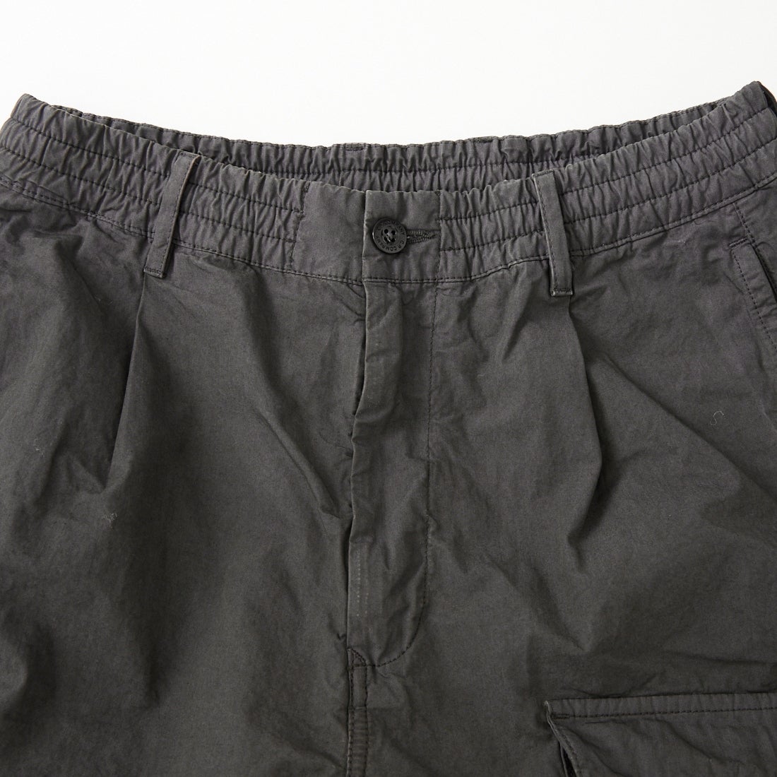 C.P.COMPANY [シーピーカンパニー] マイクロレップス ボクシーカーゴレンズパンツ [20CMPA126A] 921 GUNMET