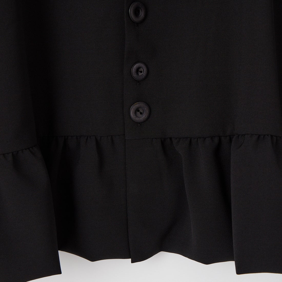 WILLFULLY [ウィルフリー] カフスレース ヘムバルーンフリルジャケット [2611-OU-06] BLACK