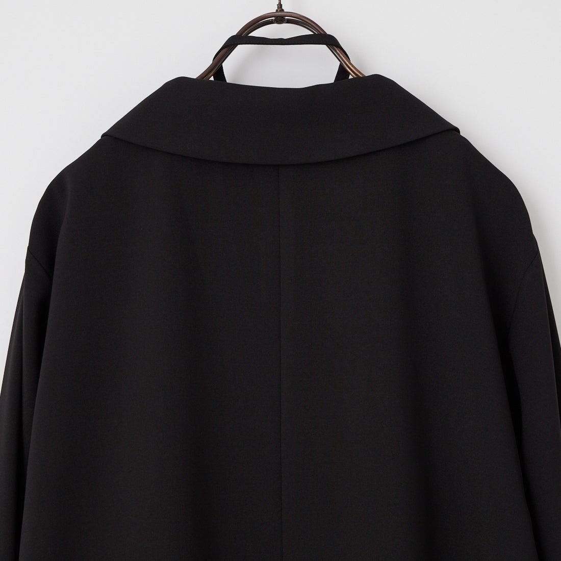 WILLFULLY [ウィルフリー] カフスレース ヘムバルーンフリルジャケット [2611-OU-06] BLACK