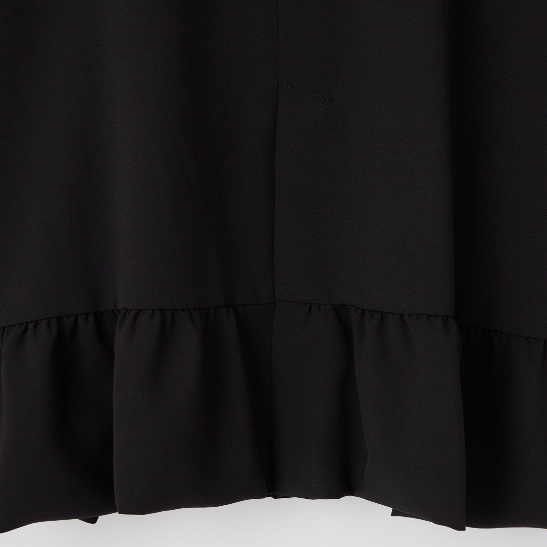 WILLFULLY [ウィルフリー] カフスレース ヘムバルーンフリルジャケット [2611-OU-06] BLACK