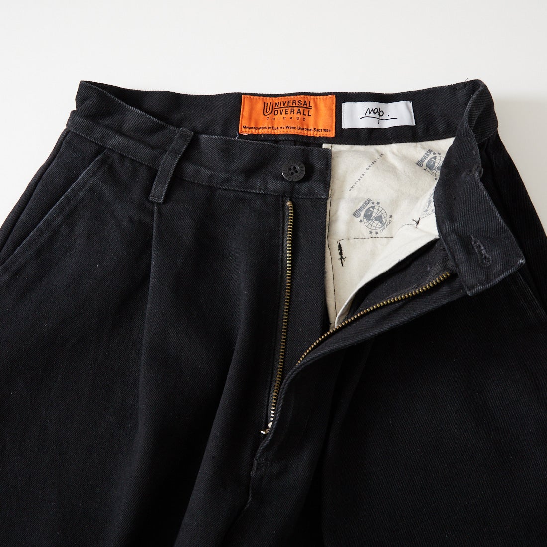 UNIVERSAL OVERALL [ユニバーサルオーバーオール] タックワイドデニムパンツ [UO2512600OC] BLK