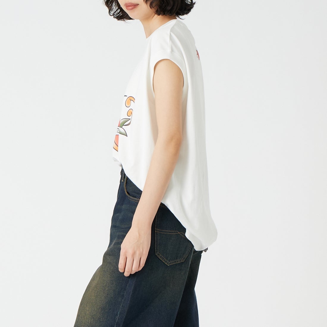 RhodolirioN [ロドリリオン] プリントタトゥーTシャツ [SW1056] A WHITE &&モデル身長：162cm 着用サイズ：ONE SIZE&&