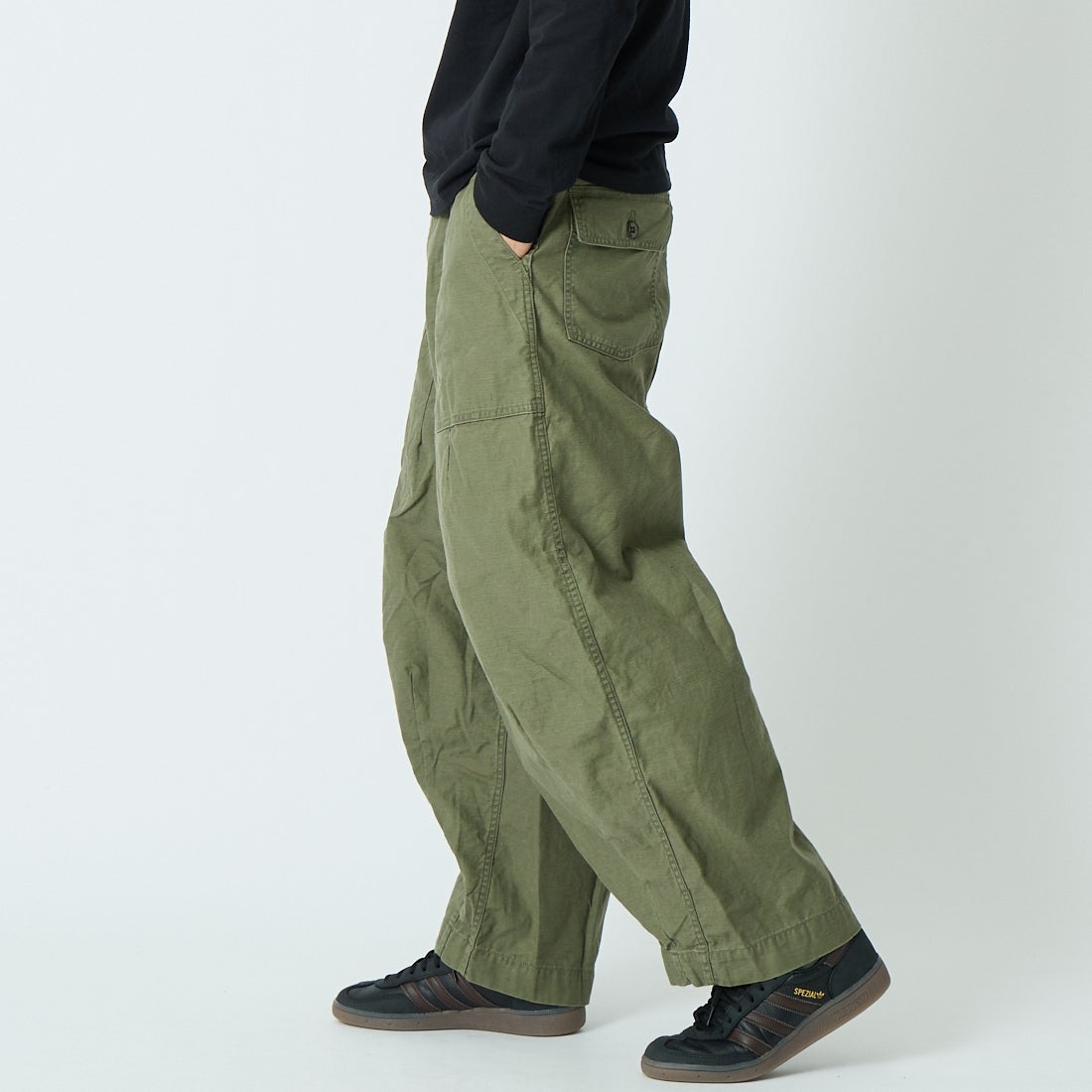 Needles [ニードルズ] ファティーグヒザデルパンツ [SX195] A OLIVE &&モデル身長：179cm 着用サイズ：S&&