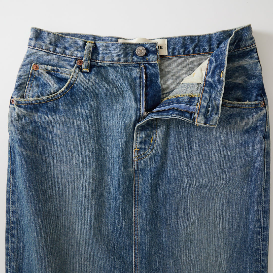 THE SHINZONE [ザ シンゾーン] デニムタイトスカート [26SMSSK01] 83 BLUE