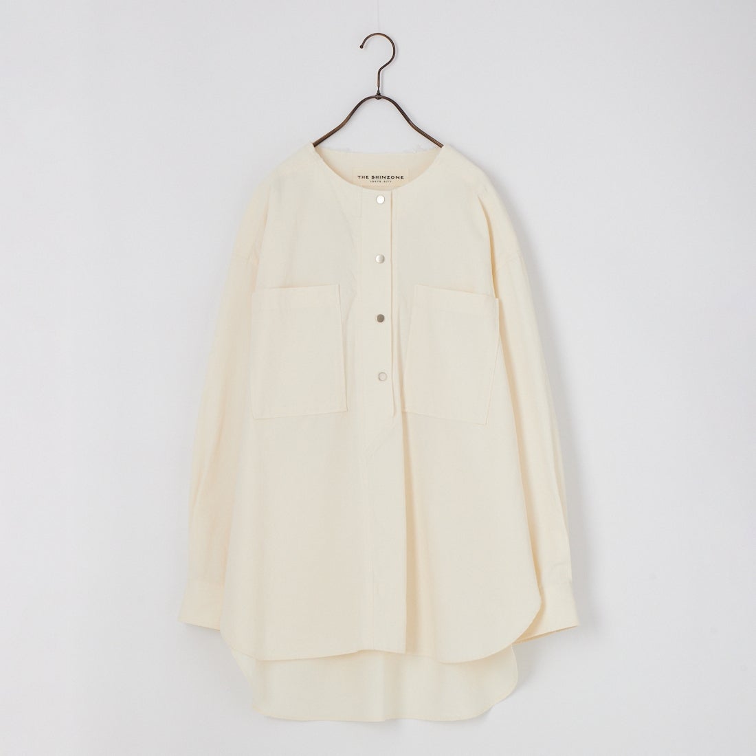 01 WHITE