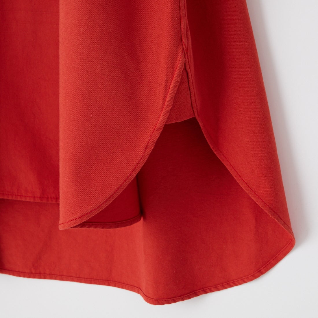 THE SHINZONE [ザ シンゾーン] カラーレスワークシャツ [26SMSBL08] 24 RED