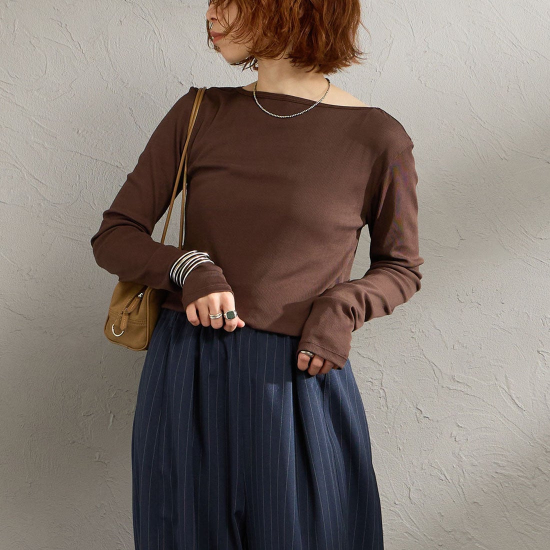 48 BROWN&&モデル身長：158cm 着用サイズ：F0&&