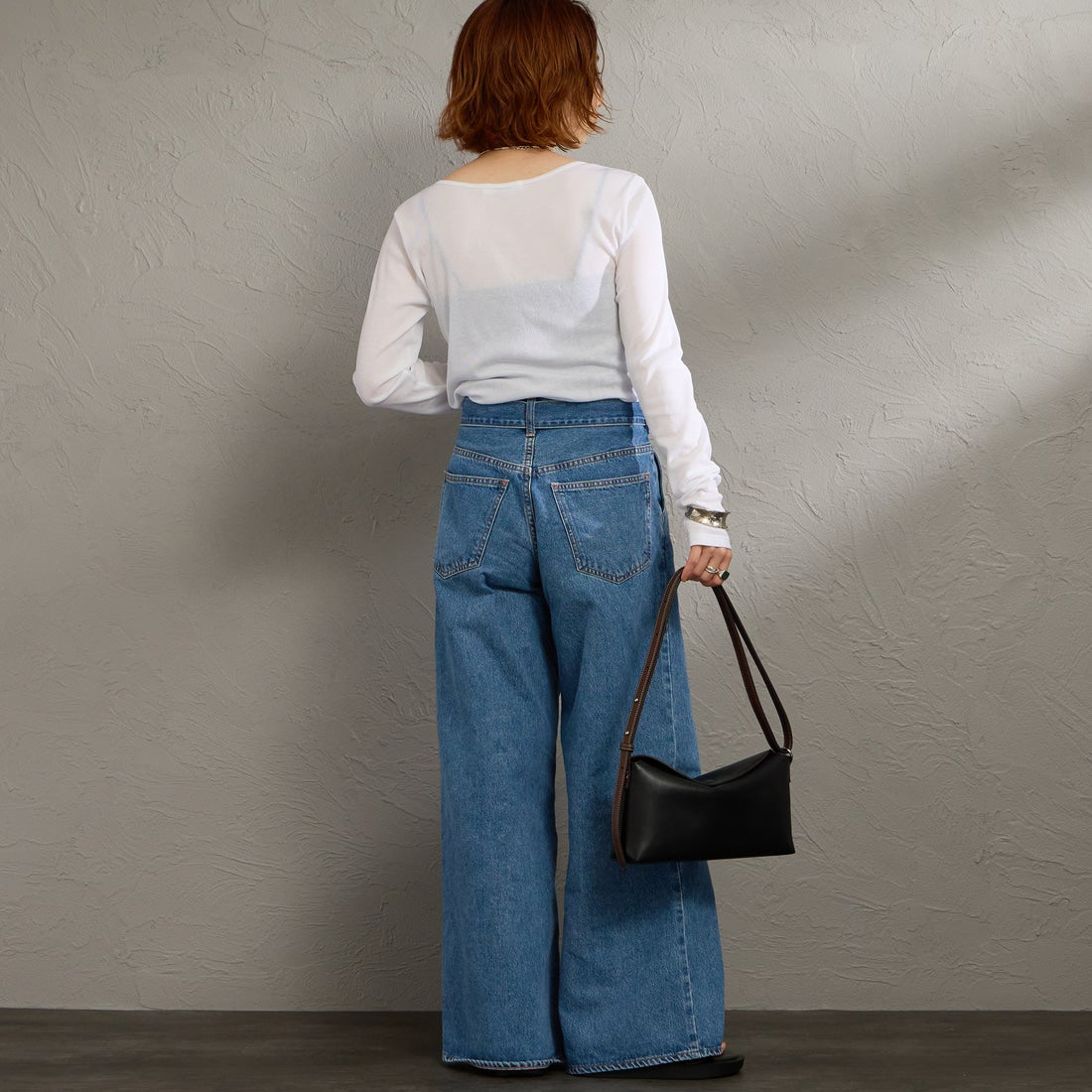 THE SHINZONE [ザ シンゾーン] シアーリブロングスリーブTシャツ [26SMSCU07] 01 WHITE &&モデル身長：158cm 着用サイズ：F0&&