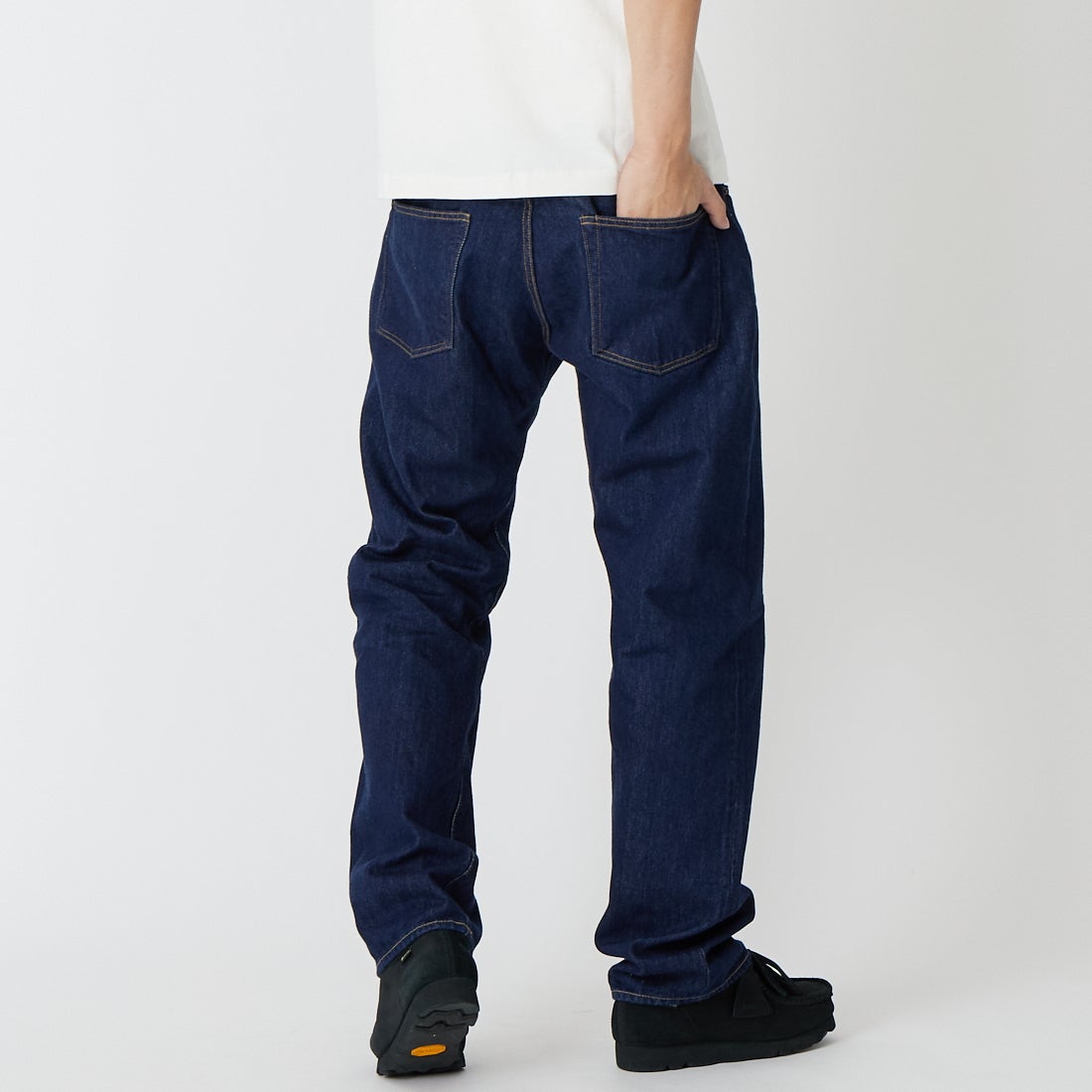 CIOTA [シオタ] ストレート5ポケットパンツ(リアルインディゴ) [PTLM-21STB-NIW] NAVY &&モデル身長：179cm 着用サイズ：32&&