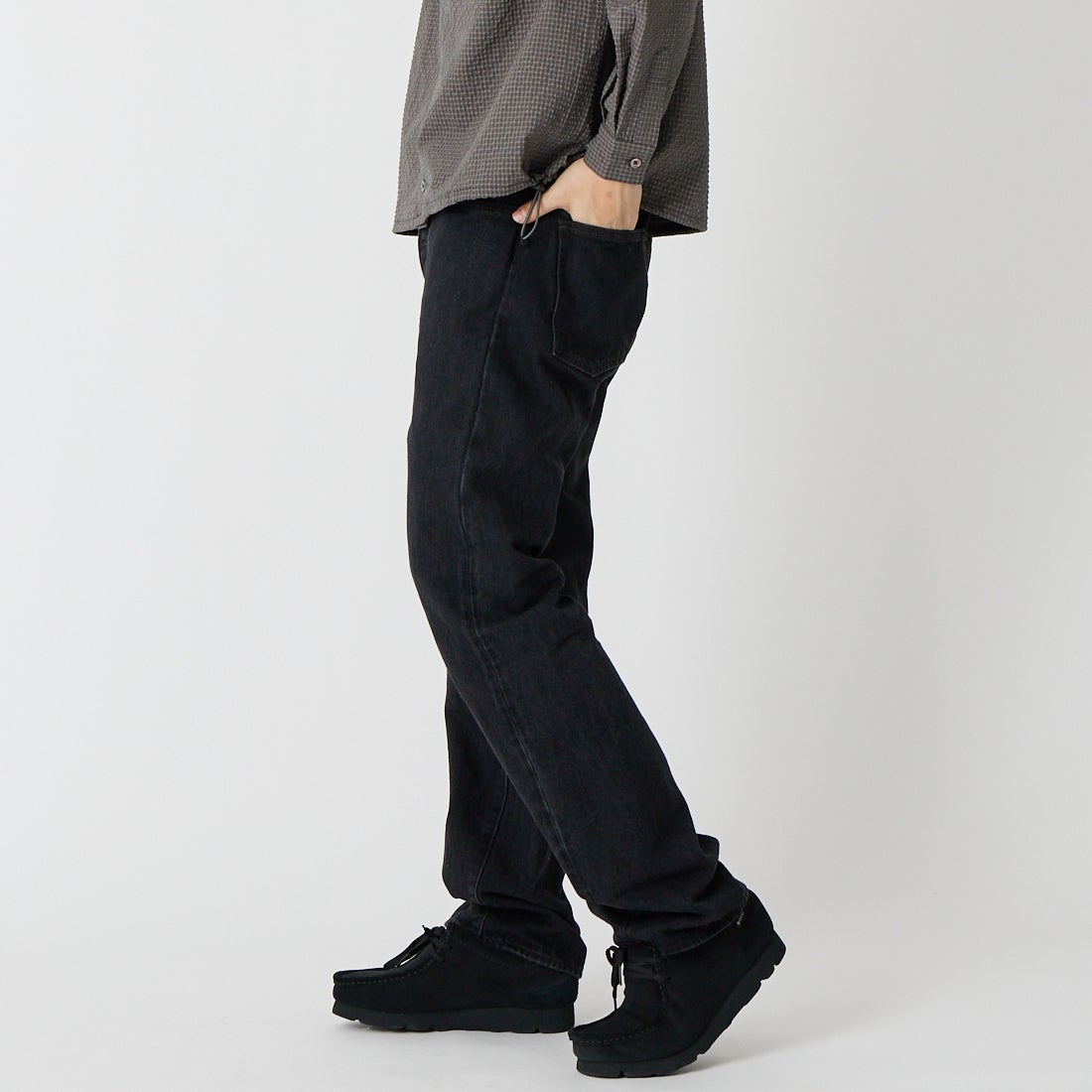 CIOTA [シオタ] ストレート5ポケットパンツ [PTLM-21STB-MBK] BLACK &&モデル身長：179cm 着用サイズ：32&&