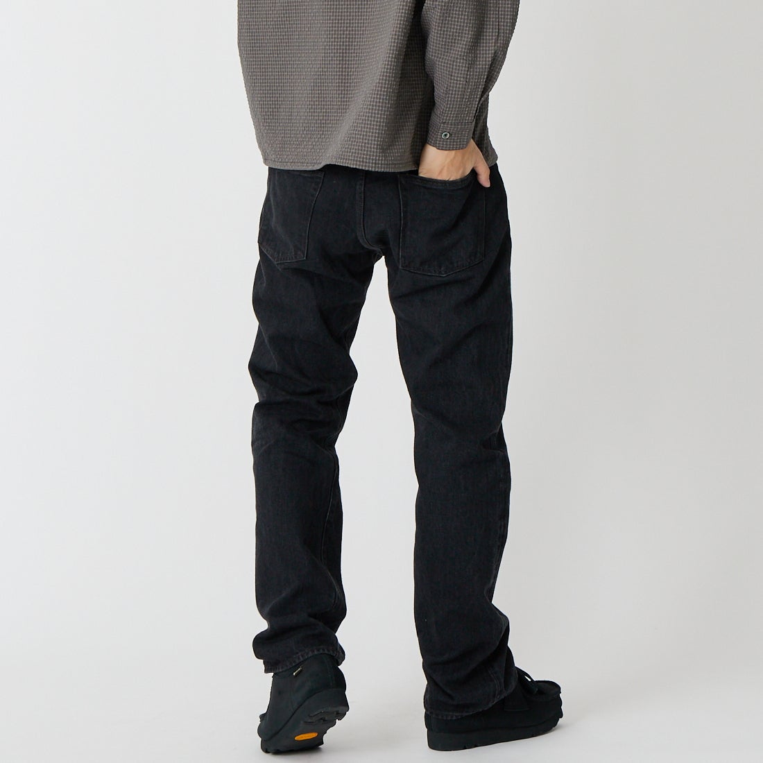 CIOTA [シオタ] ストレート5ポケットパンツ [PTLM-21STB-MBK] BLACK &&モデル身長：179cm 着用サイズ：32&&