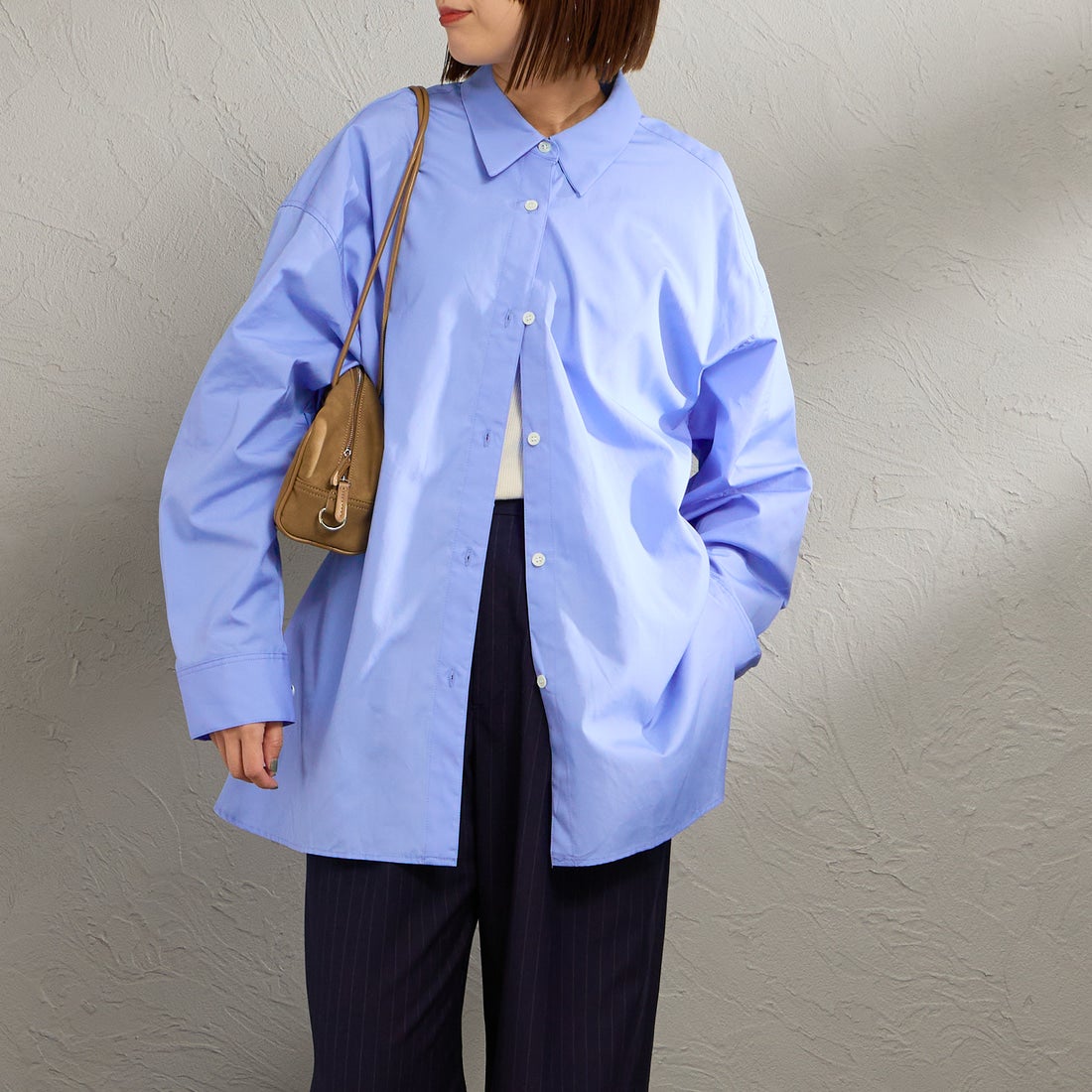 MARMARMAR [マーマーマー] バックコクーンレギュラーシャツ [1-830070] 30 SAX &&モデル身長：159cm 着用サイズ：F&&