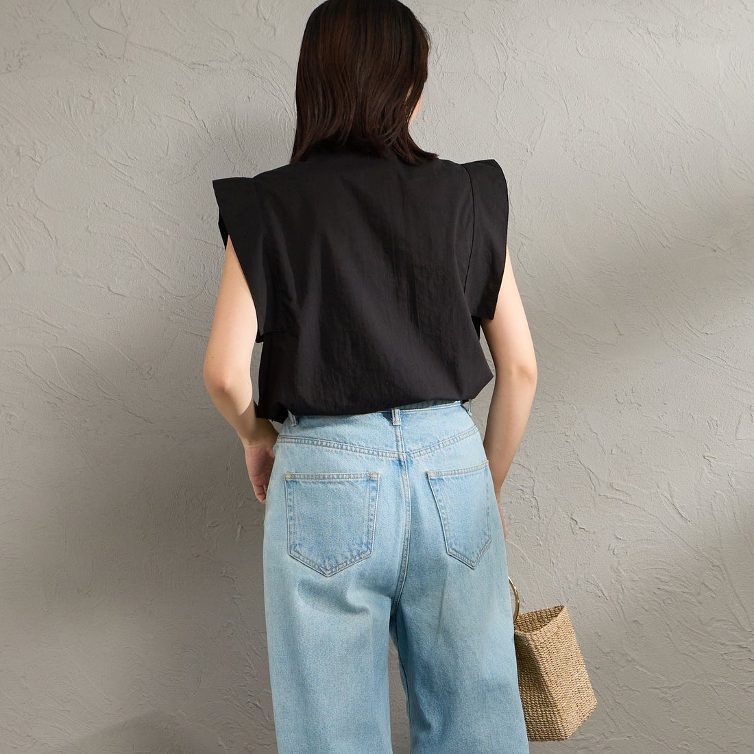 MARMARMAR [マーマーマー] スタンドカラーレースシャツ [1-830101] 99 BLACK &&モデル身長：160cm 着用サイズ：F&&