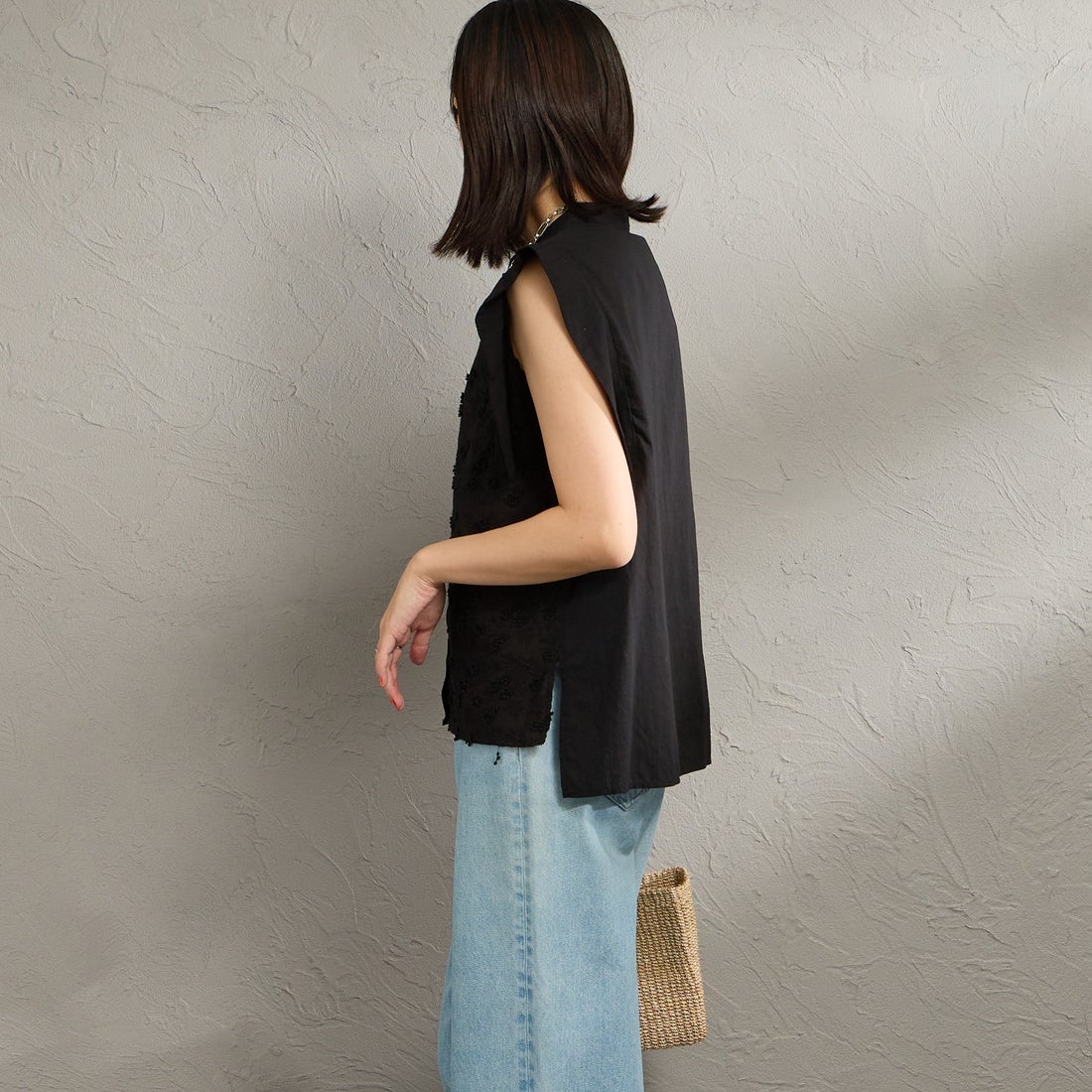 MARMARMAR [マーマーマー] スタンドカラーレースシャツ [1-830101] 99 BLACK &&モデル身長：160cm 着用サイズ：F&&