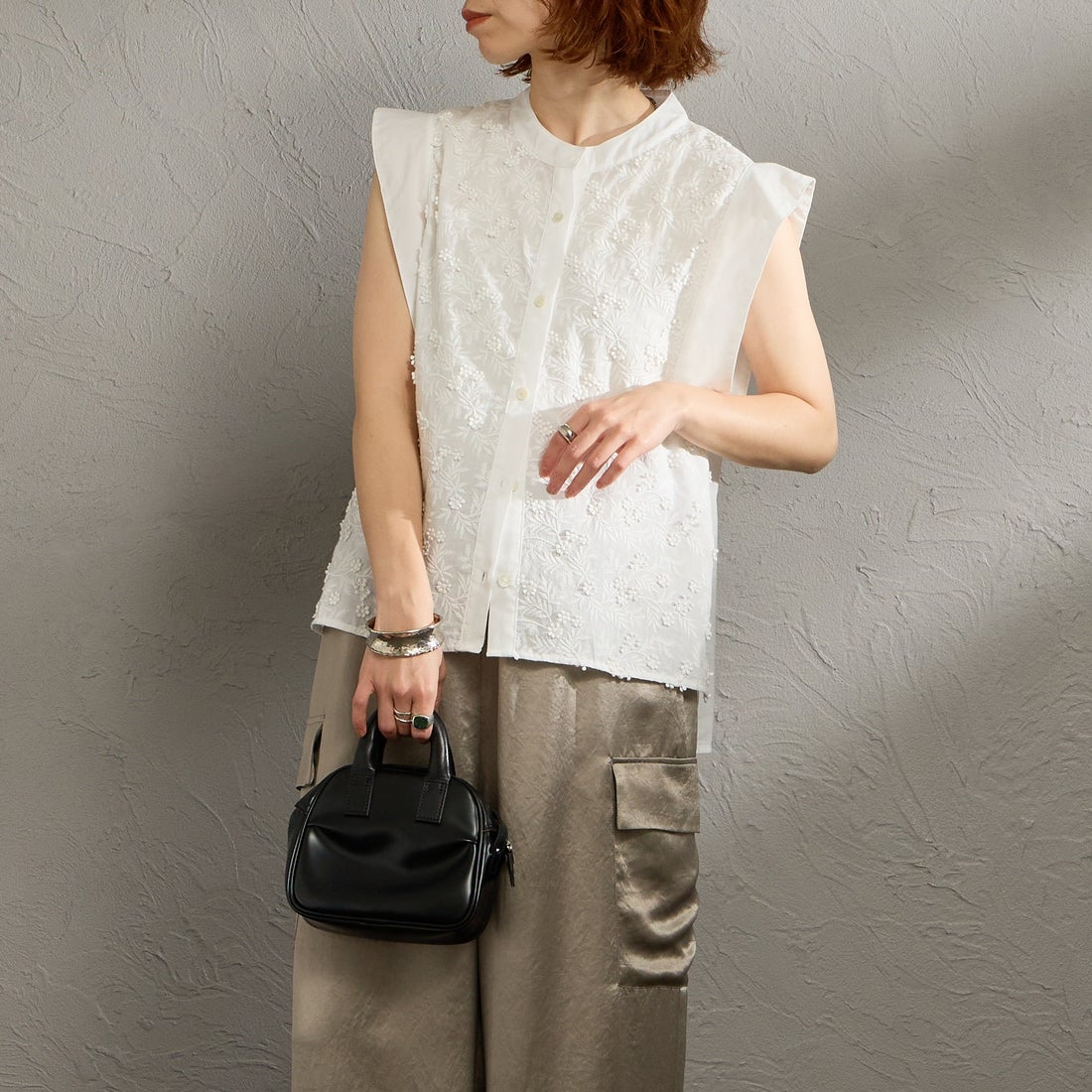 MARMARMAR [マーマーマー] スタンドカラーレースシャツ [1-830101] 11 OFF WHI &&モデル身長：158cm 着用サイズ：F&&