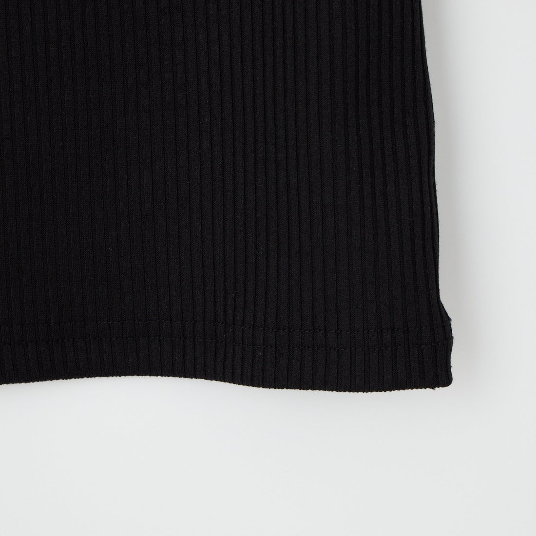 hwyl [ヒュイル] カップ付きタンクトップ [61285559] ﾌﾞﾗｯｸ