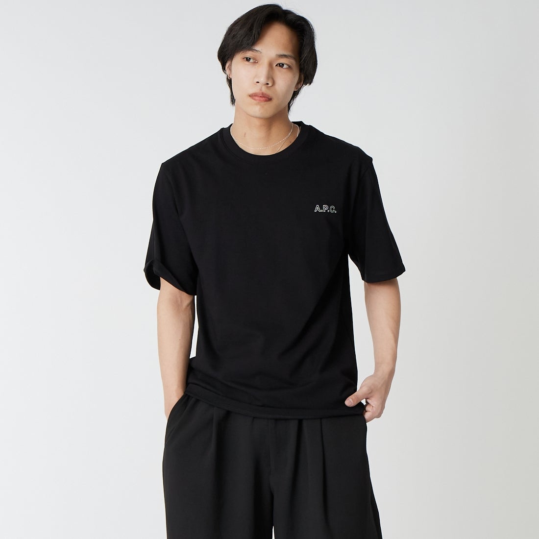 A.P.C. [アー・ペー・セー] アウトラインロゴ刺繍Tシャツ [T-SHIRT-NEW