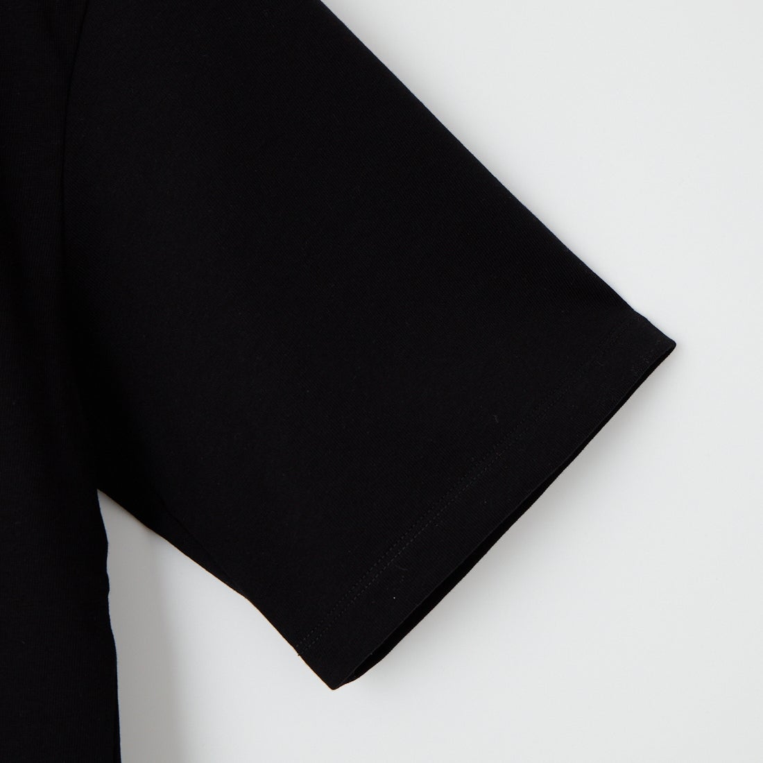 A.P.C. [アー・ペー・セー] アウトラインロゴ刺繍Tシャツ [T-SHIRT-NEW-OUTLINE] 99 NOIR