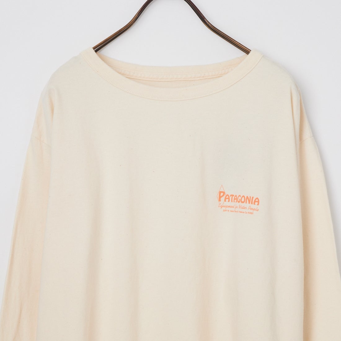 patagonia [パタゴニア] ウィメンズ ロングスリーブ ウォーターピープルバナー イージーカットTシャツ [37861] UDNL