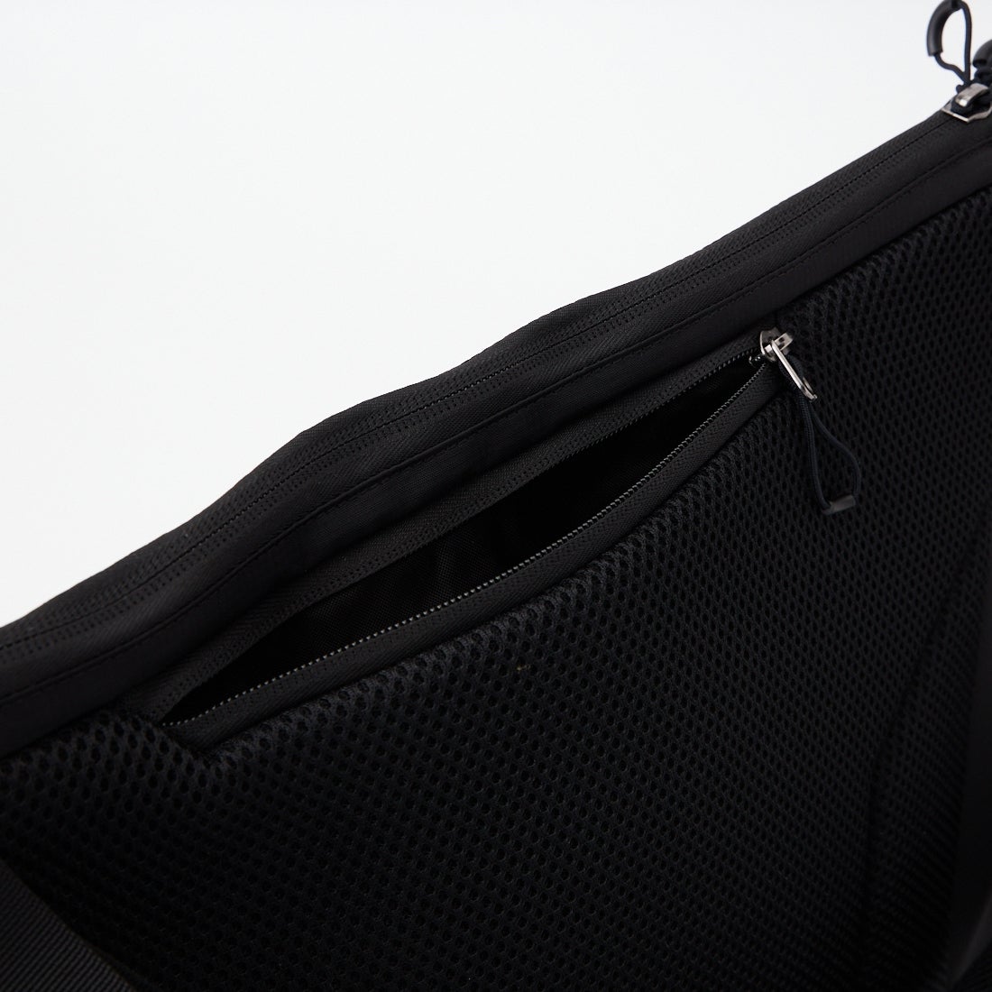 SALOMON [サロモン] ACS ショルダーバッグ [ACS-SHOULDER-BAG] LC2867600