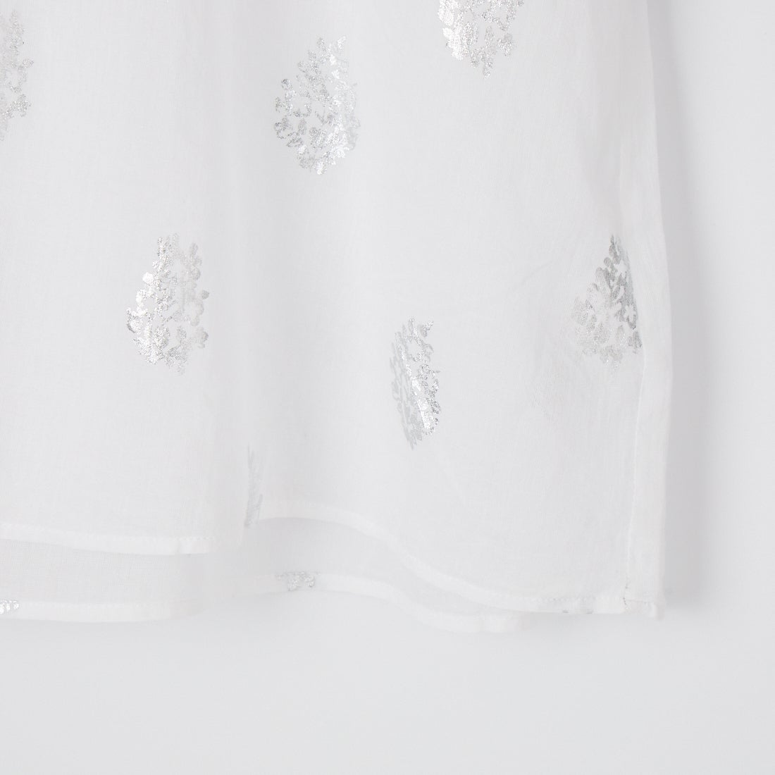 ne Quittez pas [ヌキテパ] フラワー箔プリント ギャザーブラウス [010100CM1] 01 WHITE