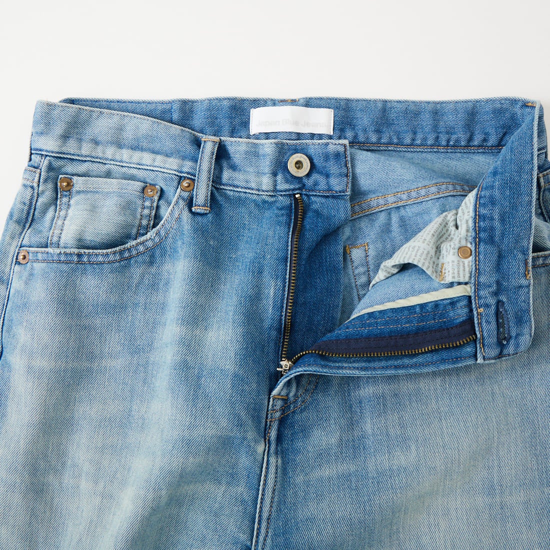 Japan Blue Jeans. [ジャパンブルージーンズ] ライトワイドジーンズ 9オンス [JMJA0300] M01
