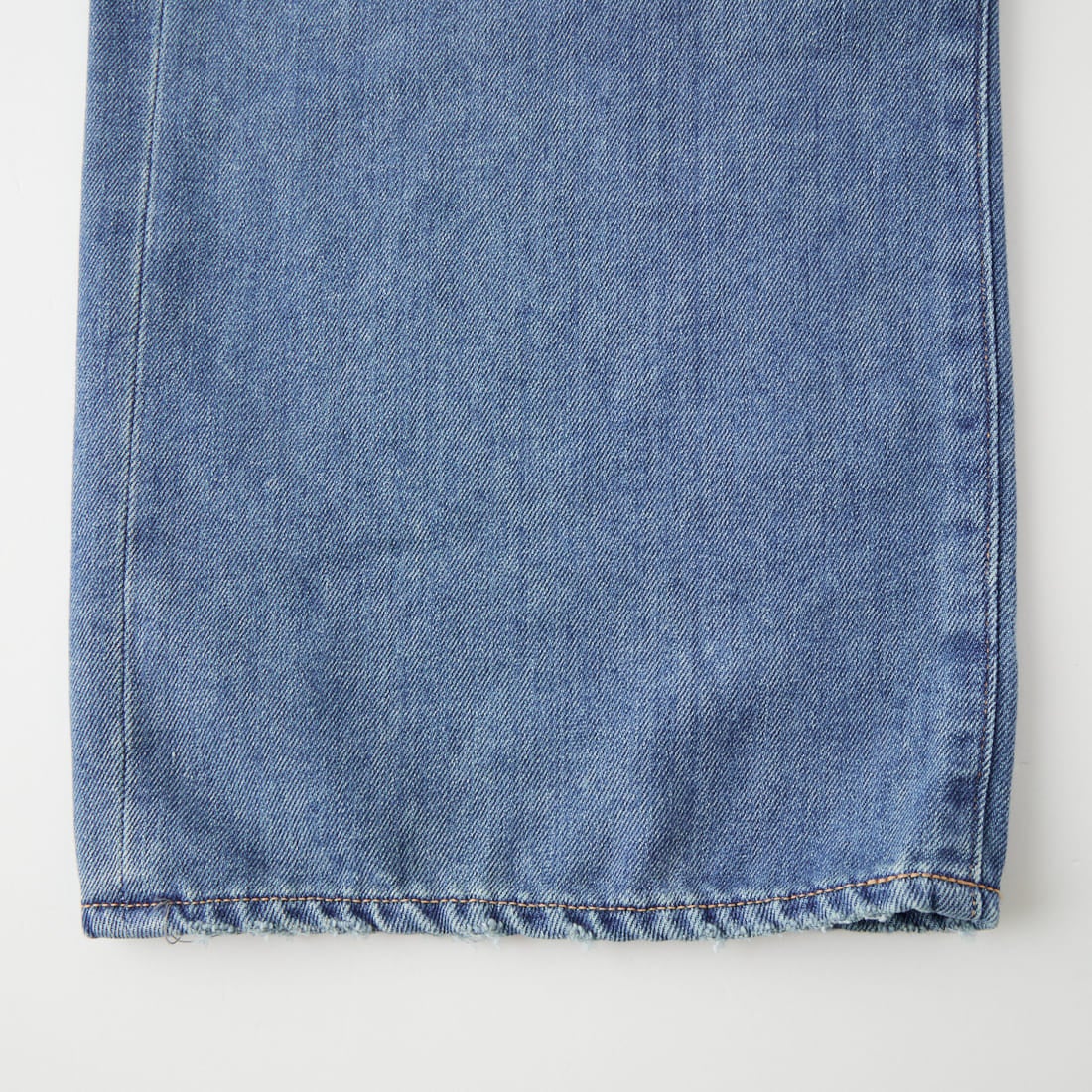 Japan Blue Jeans. [ジャパンブルージーンズ] ライトワイドジーンズ 9オンス [JMJA0300] M01