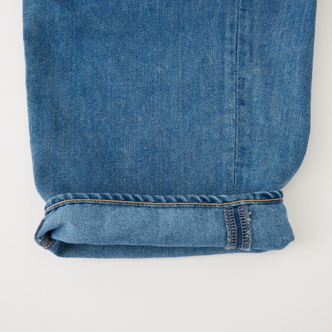 Japan Blue Jeans. [ジャパンブルージーンズ] ライトカーブジーンズ 9オンス [JMJA0902] M01