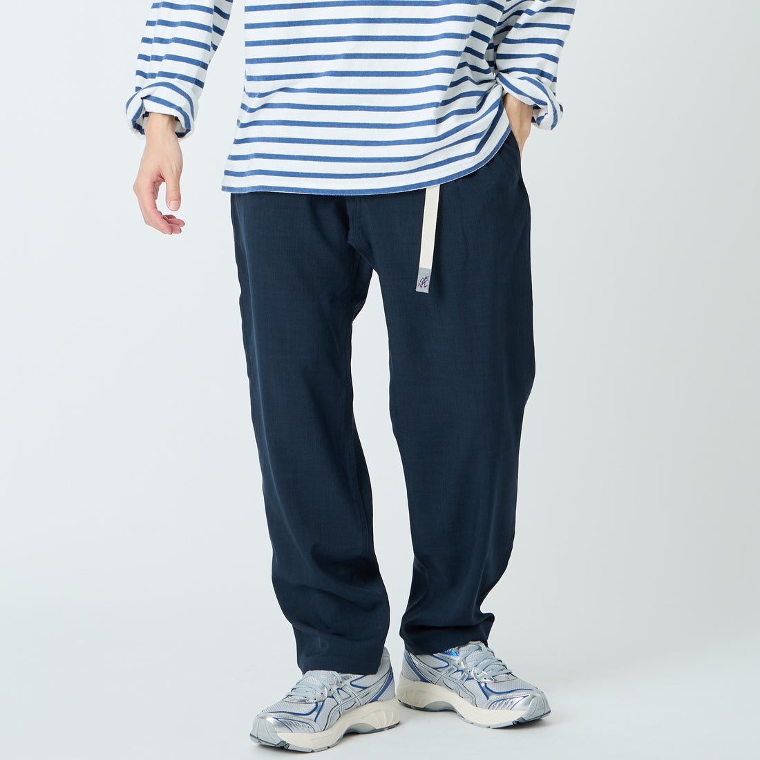 GRAMiCCi [グラミチ] 別注 リネンライク エブリデイパンツ [GUP6-S2016-JF] NAVY &&モデル身長：168cm 着用サイズ：L&&