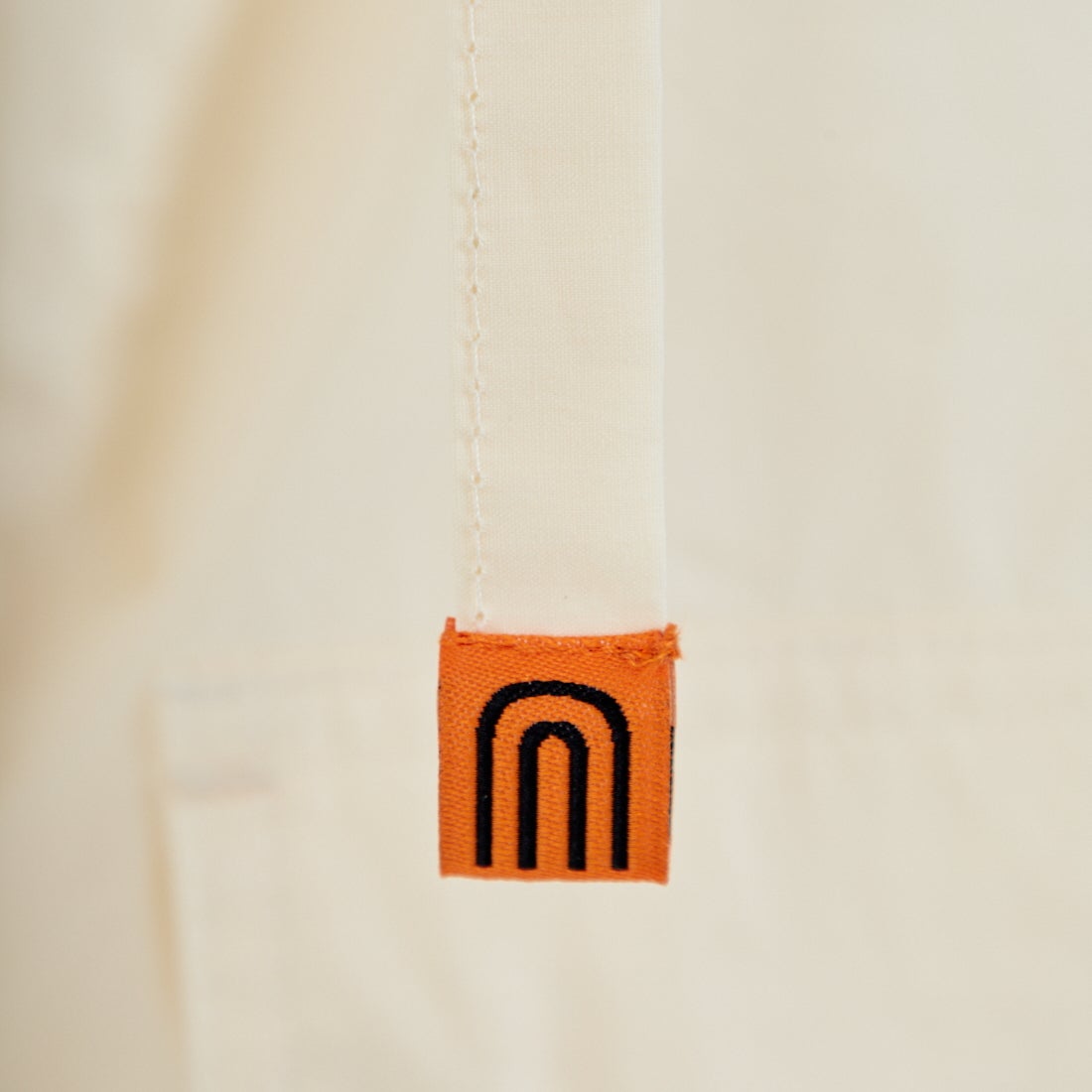 UNIVERSAL OVERALL [ユニバーサルオーバーオール] 別注 ショート丈 フード付きワークベスト [U2612460IN-JF] IVORY