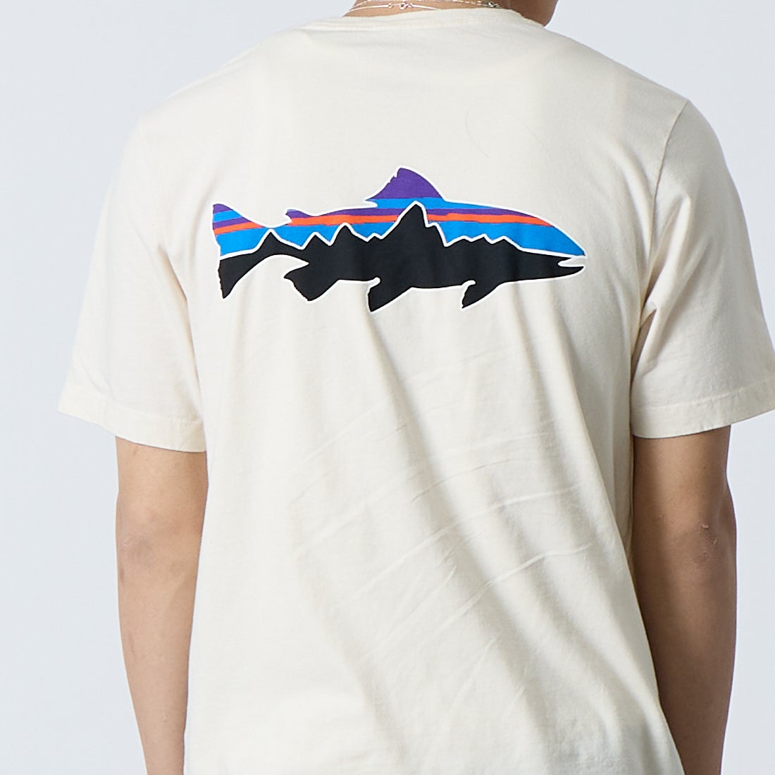 patagonia [パタゴニア] メンズ フィッツロイトラウトTシャツ [37846] UDNL &&モデル身長：179cm 着用サイズ：S&&