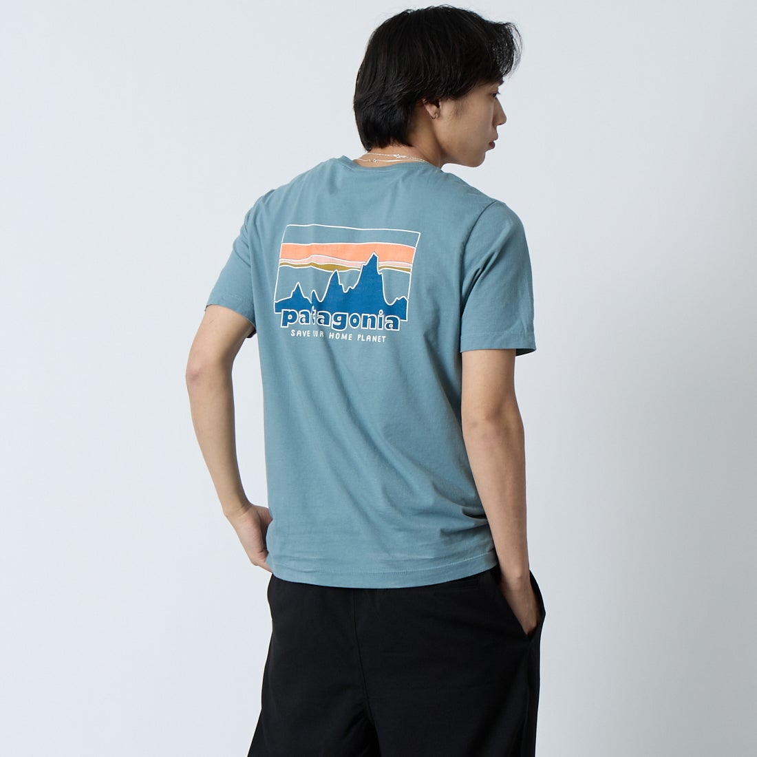 patagonia [パタゴニア] メンズ '73 スカイラインTシャツ [37841] BLSG &&モデル身長：179cm 着用サイズ：S&&
