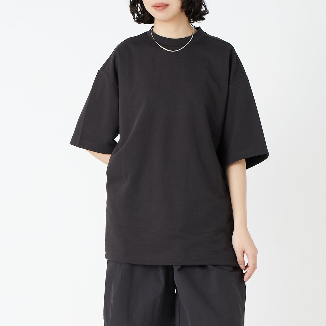 PUMA [プーマ] オーバーサイズ半袖Tシャツ [638055] 01 PUMA BL &&モデル身長：162cm 着用サイズ：S&&