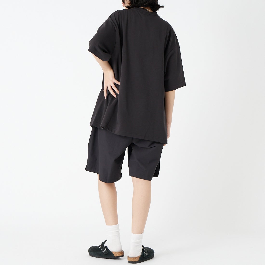 PUMA [プーマ] オーバーサイズ半袖Tシャツ [638055] 01 PUMA BL &&モデル身長：162cm 着用サイズ：S&&