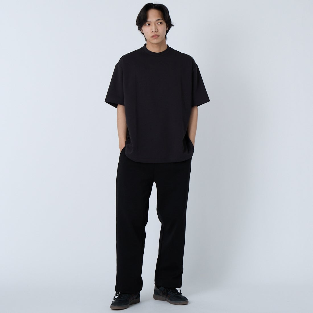 PUMA [プーマ] オーバーサイズ半袖Tシャツ [638055]  01 PUMA BL &&モデル身長：179cm 着用サイズ：M&&