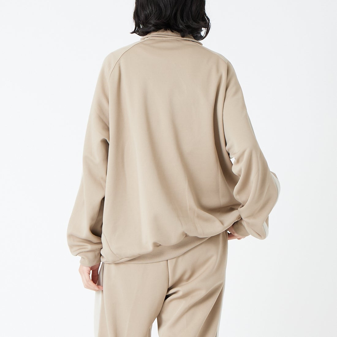 PUMA [プーマ] T7 トラックブルゾン [638049] 55 ICE COF &&モデル身長：162cm 着用サイズ：S&&