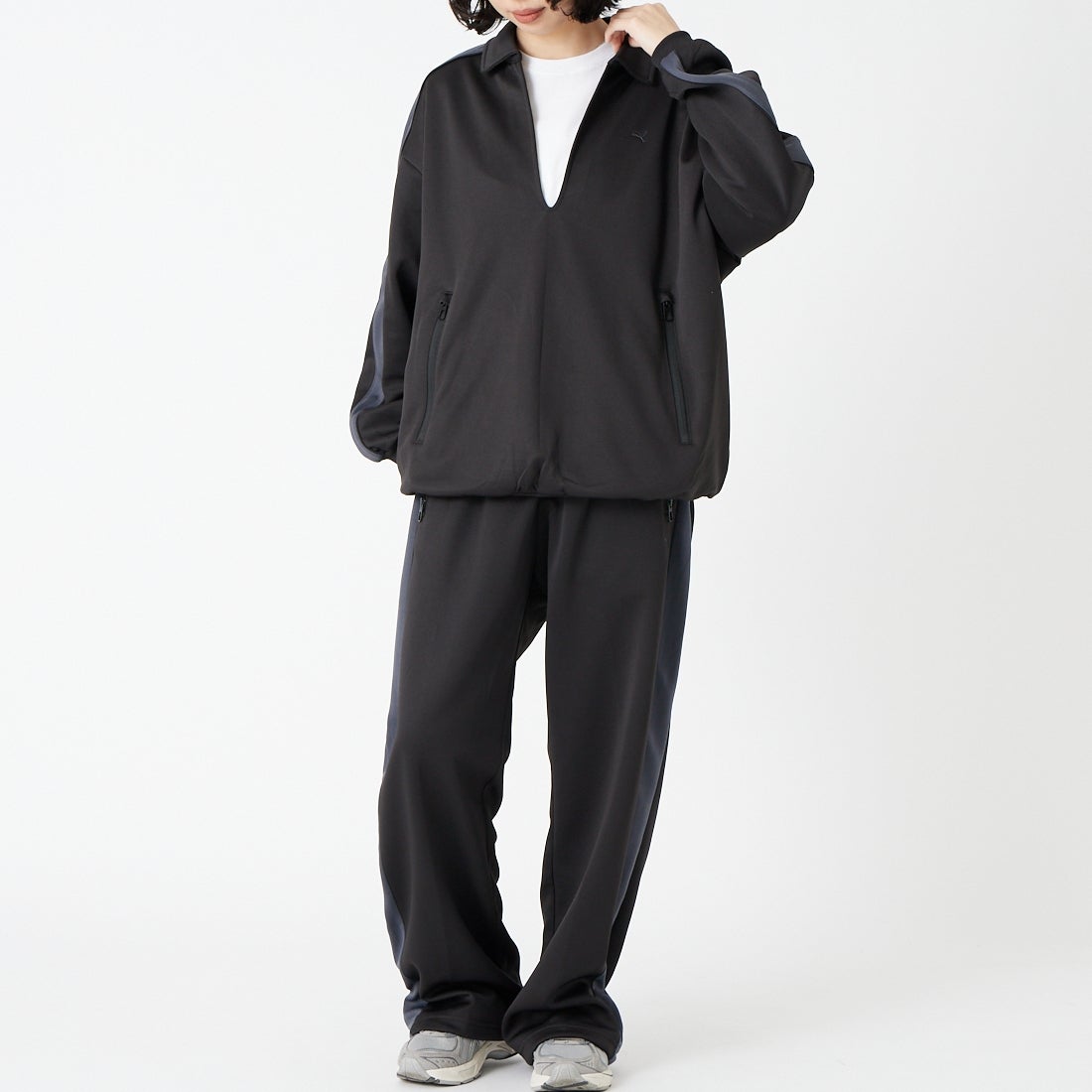 PUMA [プーマ] T7 スキッパージャージー [638051] 01 PUMA BL &&モデル身長：162cm 着用サイズ：S&&